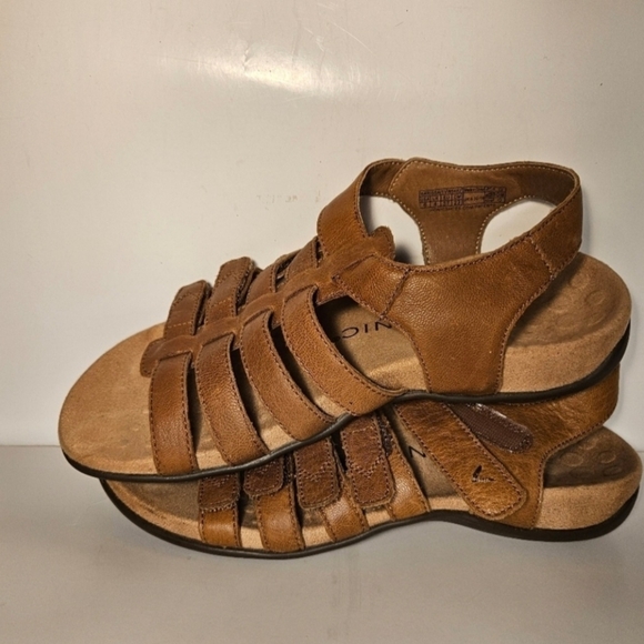 Vionic Size 6 Harissa Brown /Tan Gladiator Flat Comfort Sandal Adjustable Strap - Picture 6 of 6